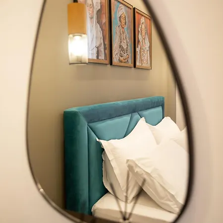 בית הארחה Em 4*